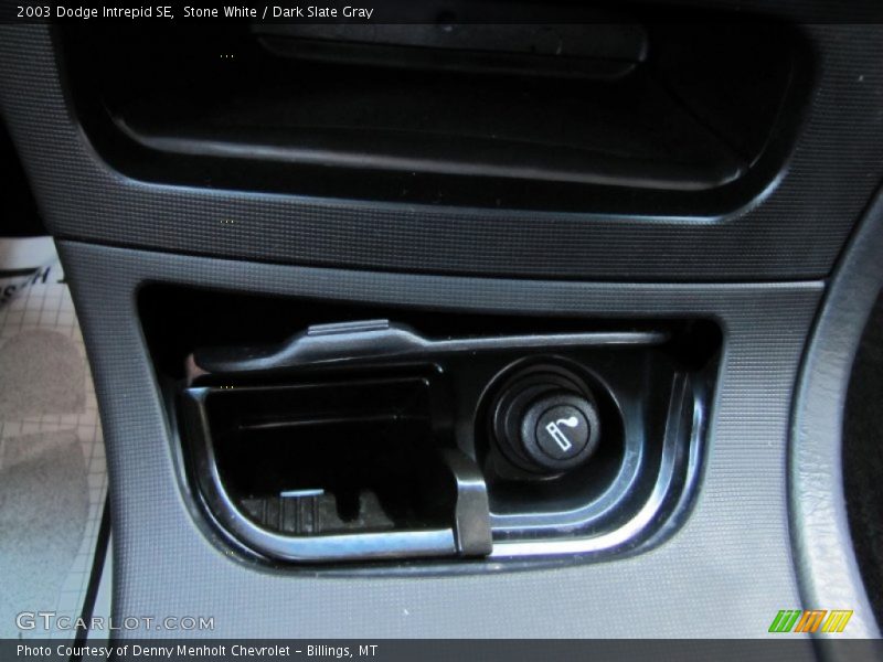 Stone White / Dark Slate Gray 2003 Dodge Intrepid SE