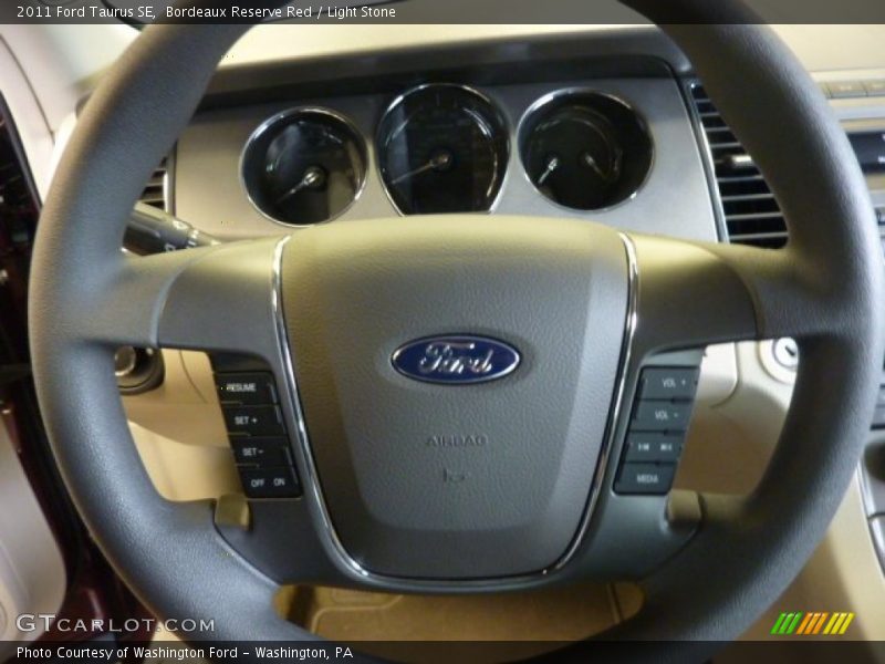  2011 Taurus SE Steering Wheel