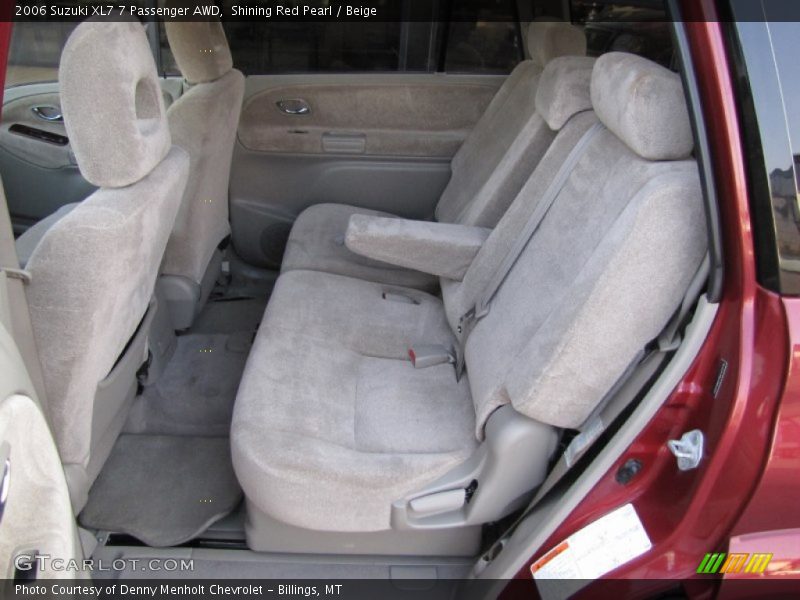  2006 XL7 7 Passenger AWD Beige Interior