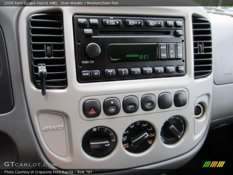 Audio System of 2006 Escape Hybrid 4WD