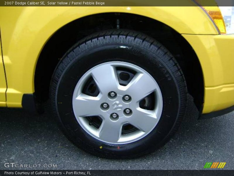 Solar Yellow / Pastel Pebble Beige 2007 Dodge Caliber SE