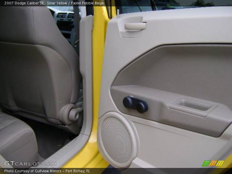 Solar Yellow / Pastel Pebble Beige 2007 Dodge Caliber SE
