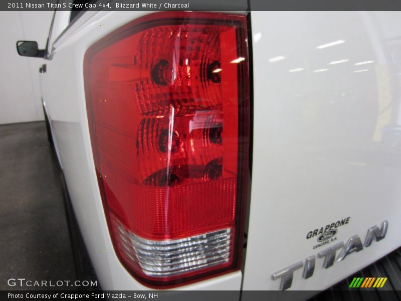Blizzard White / Charcoal 2011 Nissan Titan S Crew Cab 4x4