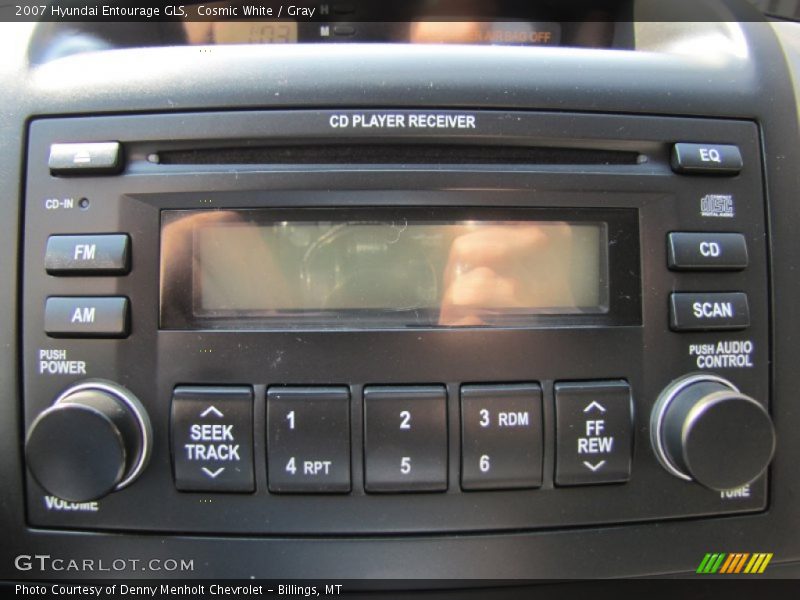 Cosmic White / Gray 2007 Hyundai Entourage GLS