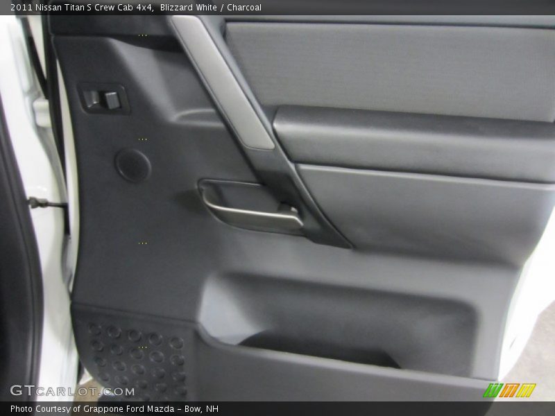Blizzard White / Charcoal 2011 Nissan Titan S Crew Cab 4x4