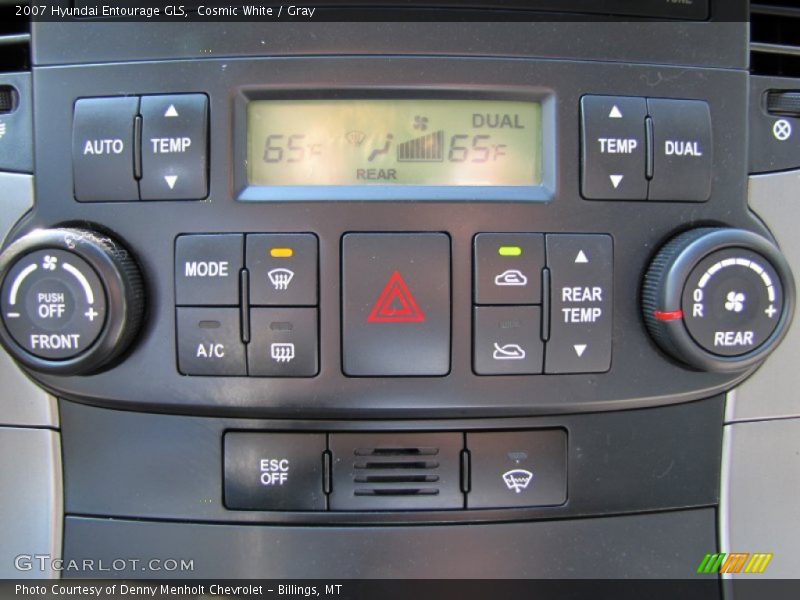 Cosmic White / Gray 2007 Hyundai Entourage GLS