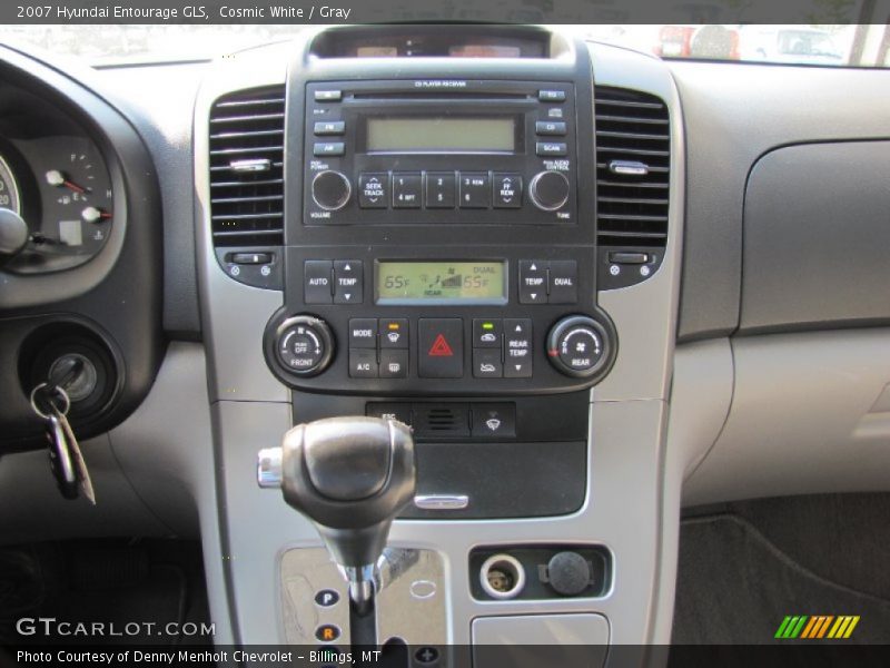 Cosmic White / Gray 2007 Hyundai Entourage GLS