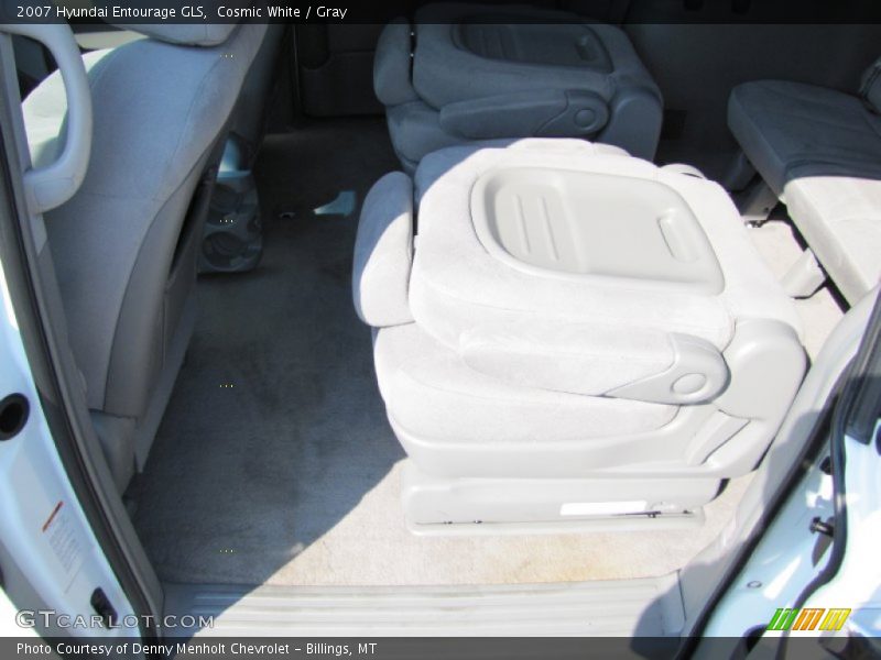 Cosmic White / Gray 2007 Hyundai Entourage GLS