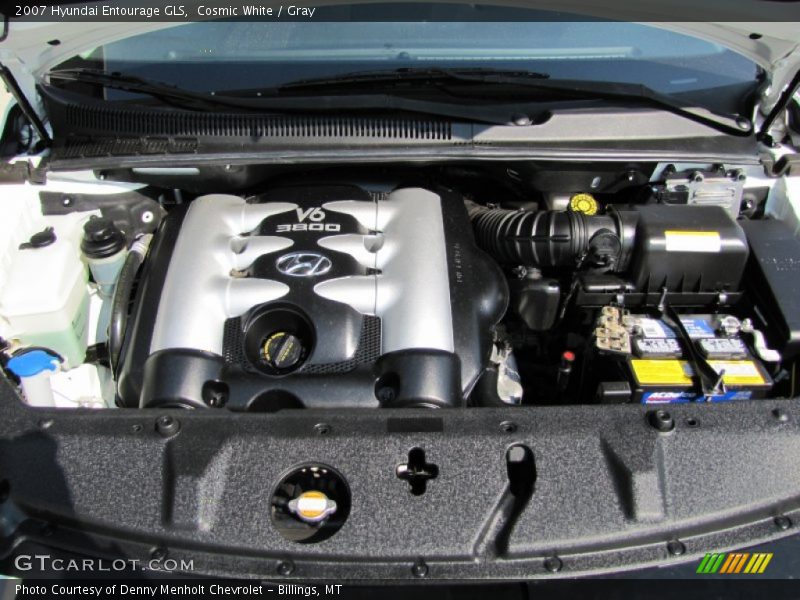 Cosmic White / Gray 2007 Hyundai Entourage GLS