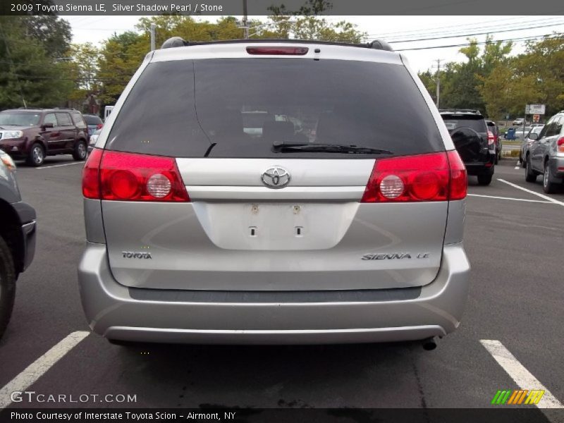 Silver Shadow Pearl / Stone 2009 Toyota Sienna LE