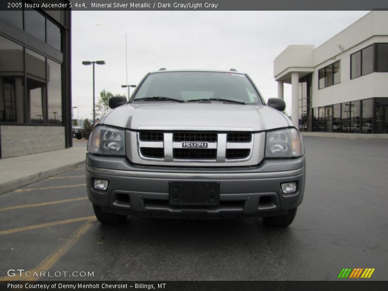 Mineral Silver Metallic / Dark Gray/Light Gray 2005 Isuzu Ascender S 4x4
