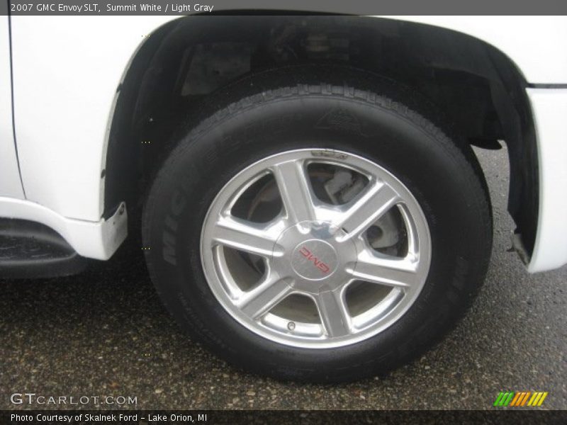 Summit White / Light Gray 2007 GMC Envoy SLT
