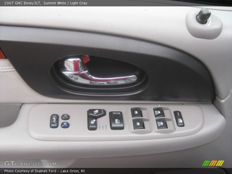 Summit White / Light Gray 2007 GMC Envoy SLT