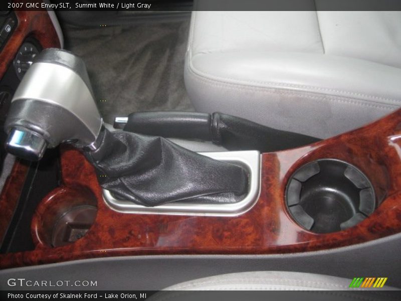 Summit White / Light Gray 2007 GMC Envoy SLT