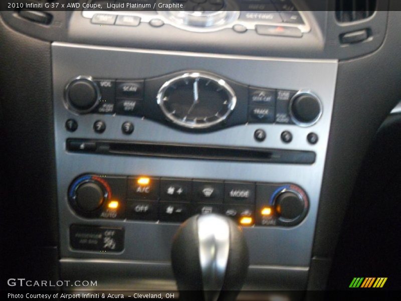 Liquid Platinum / Graphite 2010 Infiniti G 37 x AWD Coupe