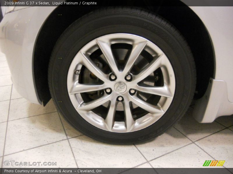 Liquid Platinum / Graphite 2009 Infiniti G 37 x Sedan