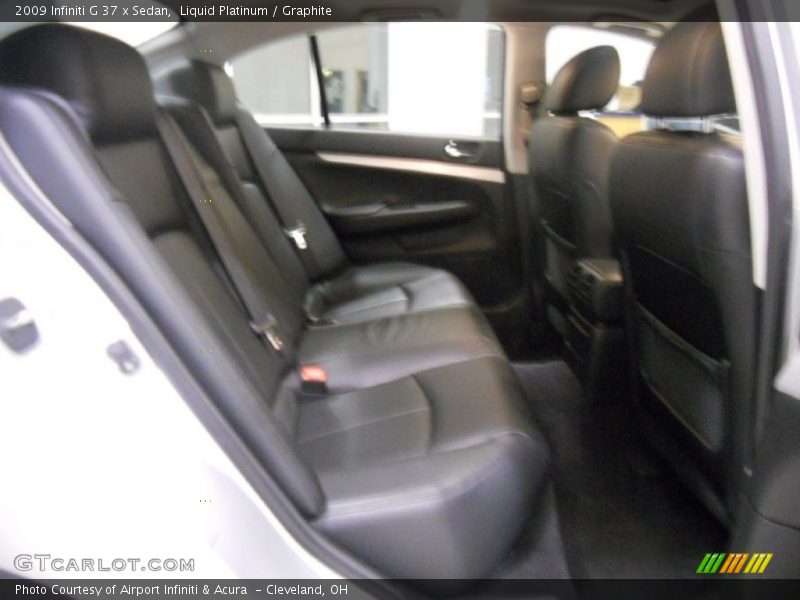 Liquid Platinum / Graphite 2009 Infiniti G 37 x Sedan