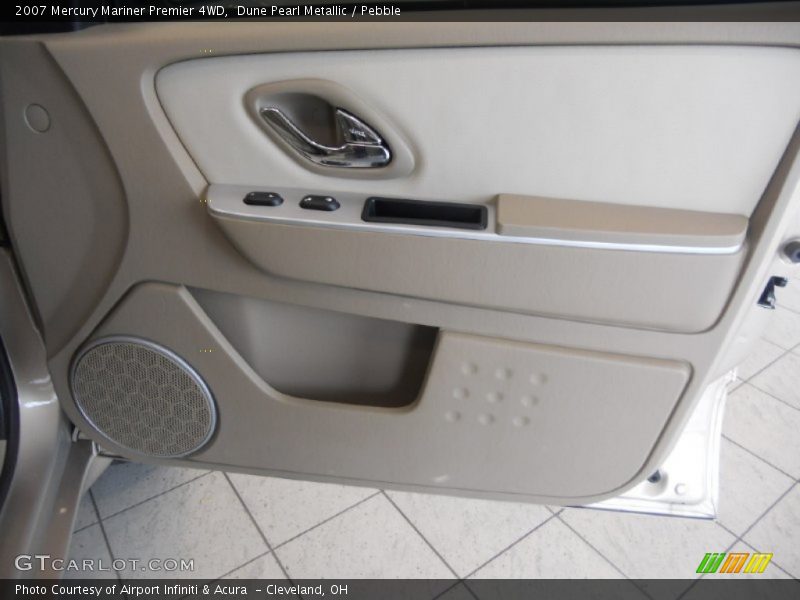 Dune Pearl Metallic / Pebble 2007 Mercury Mariner Premier 4WD