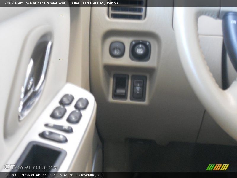 Dune Pearl Metallic / Pebble 2007 Mercury Mariner Premier 4WD