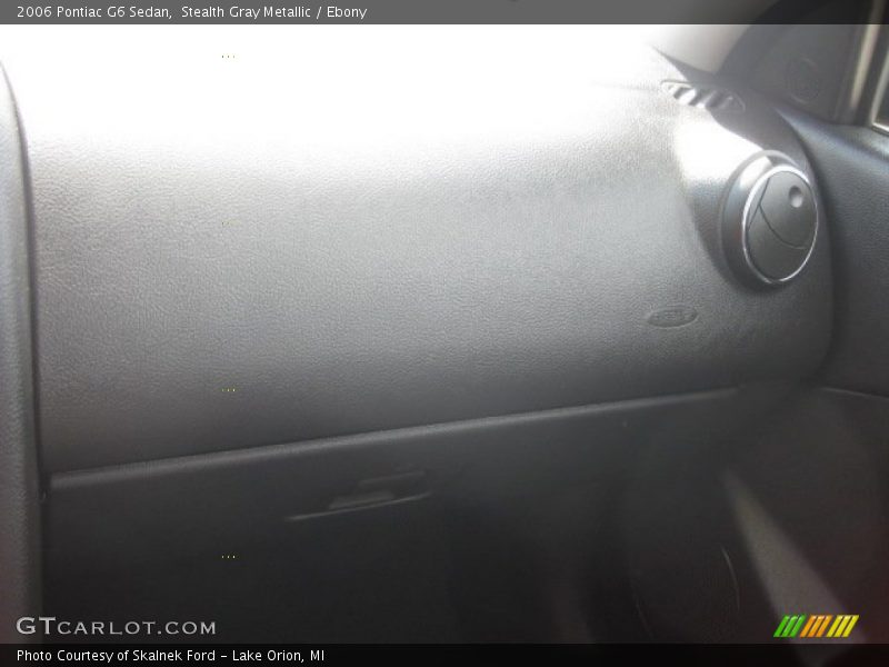 Stealth Gray Metallic / Ebony 2006 Pontiac G6 Sedan