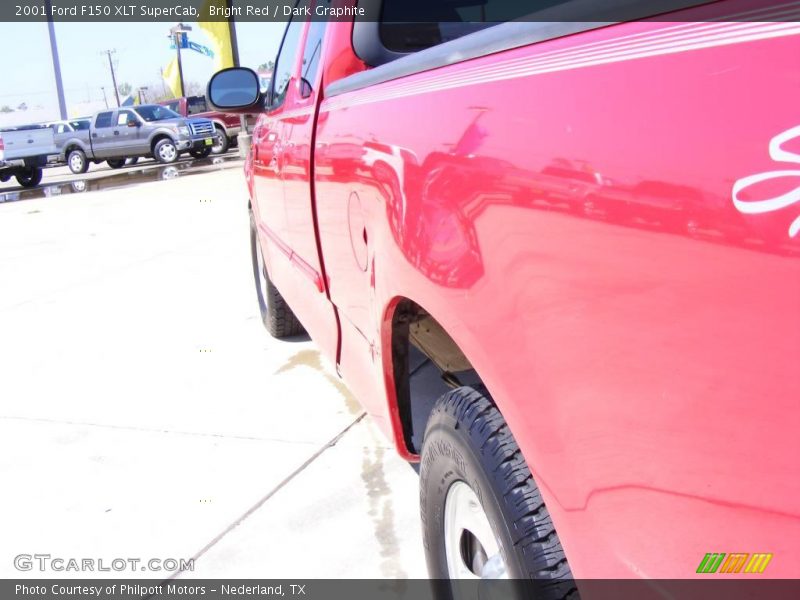 Bright Red / Dark Graphite 2001 Ford F150 XLT SuperCab
