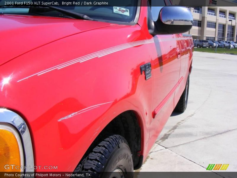 Bright Red / Dark Graphite 2001 Ford F150 XLT SuperCab