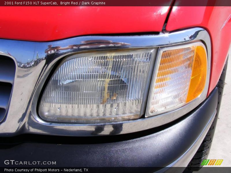 Bright Red / Dark Graphite 2001 Ford F150 XLT SuperCab