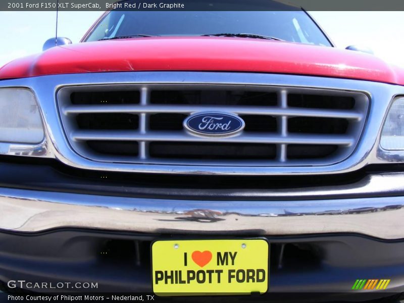 Bright Red / Dark Graphite 2001 Ford F150 XLT SuperCab