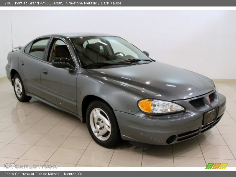 Graystone Metallic / Dark Taupe 2005 Pontiac Grand Am SE Sedan
