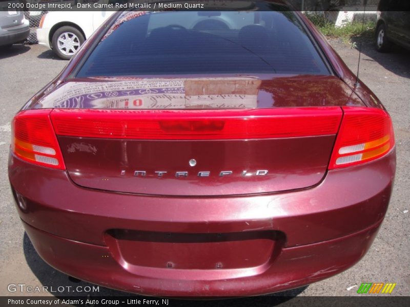 Dark Garnet Red Metallic / Medium Quartz 2000 Dodge Intrepid