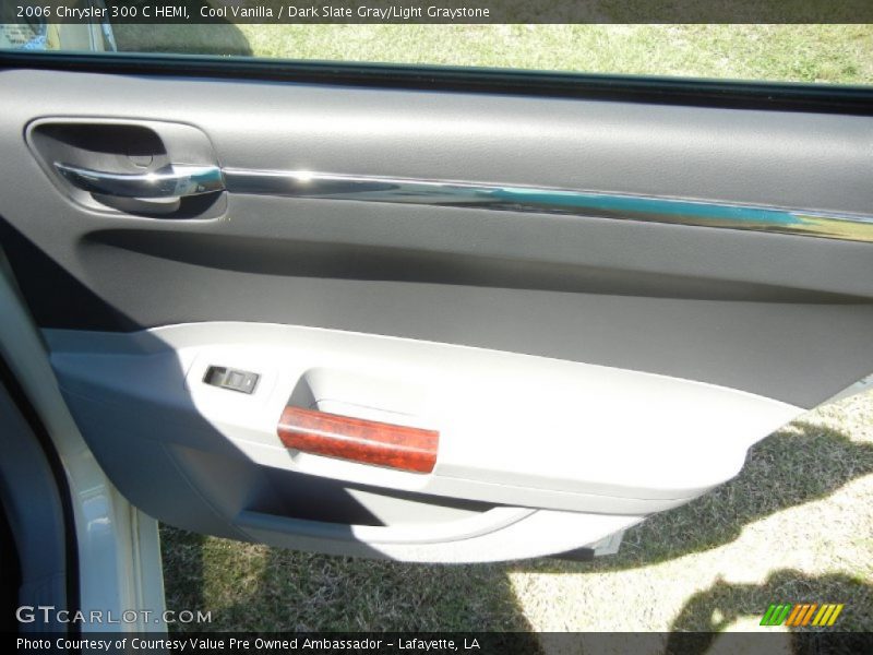 Cool Vanilla / Dark Slate Gray/Light Graystone 2006 Chrysler 300 C HEMI