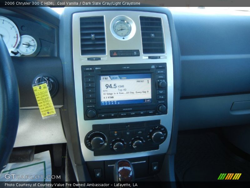 Cool Vanilla / Dark Slate Gray/Light Graystone 2006 Chrysler 300 C HEMI