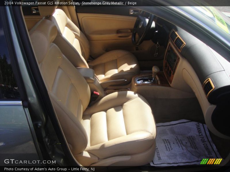 Stonehenge Grey Metallic / Beige 2004 Volkswagen Passat GLS 4Motion Sedan