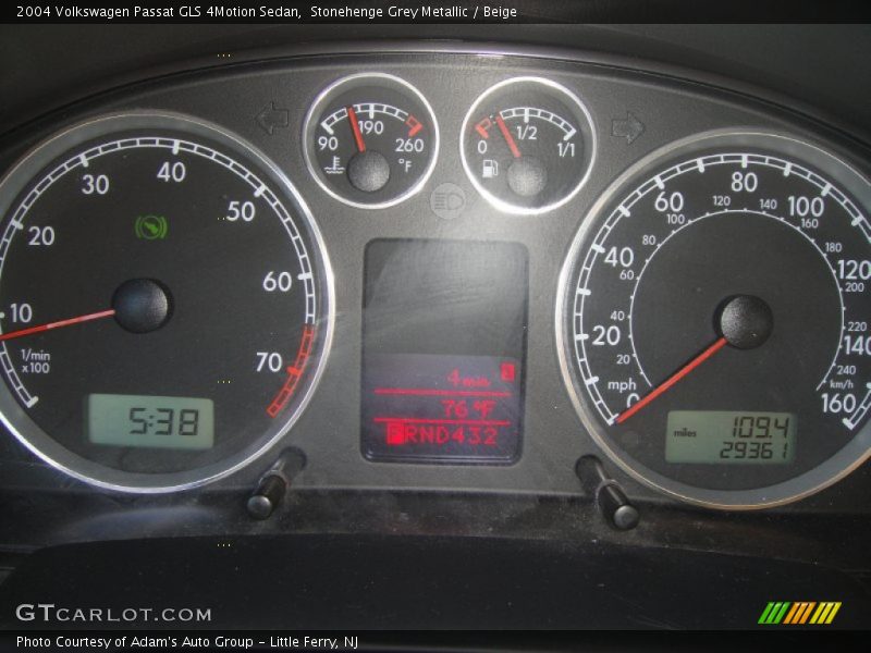 Stonehenge Grey Metallic / Beige 2004 Volkswagen Passat GLS 4Motion Sedan