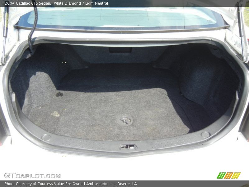 White Diamond / Light Neutral 2004 Cadillac CTS Sedan