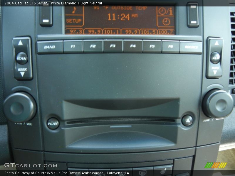 White Diamond / Light Neutral 2004 Cadillac CTS Sedan