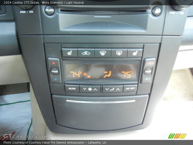 White Diamond / Light Neutral 2004 Cadillac CTS Sedan