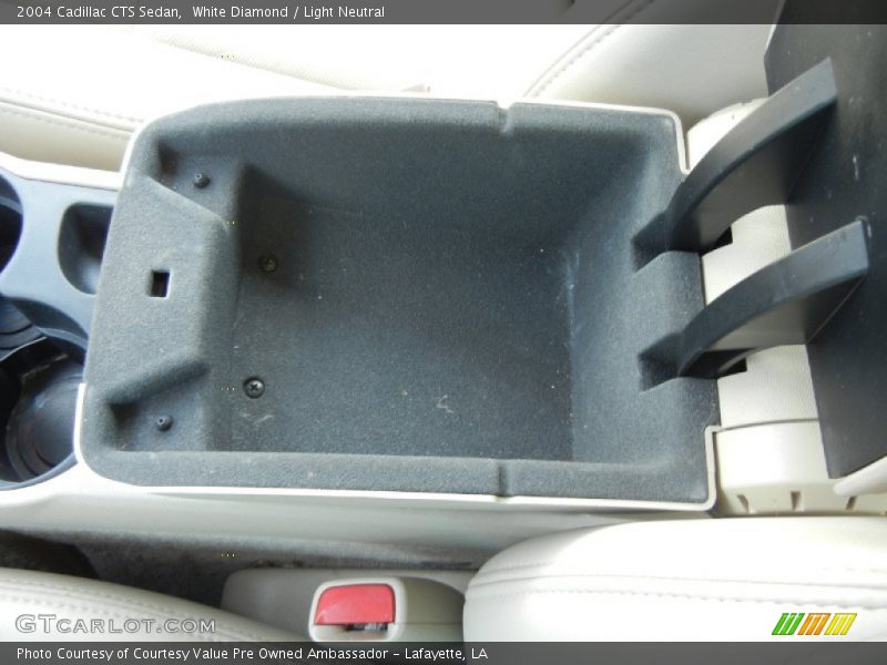 White Diamond / Light Neutral 2004 Cadillac CTS Sedan