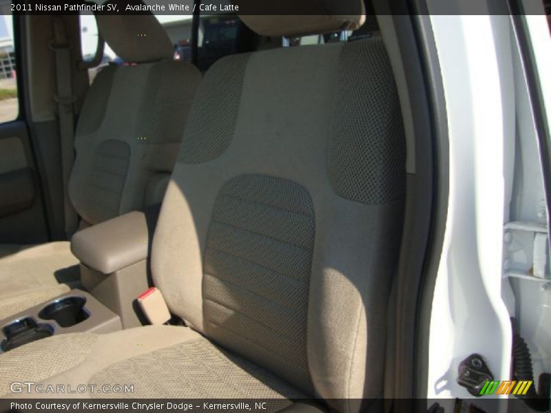 Avalanche White / Cafe Latte 2011 Nissan Pathfinder SV