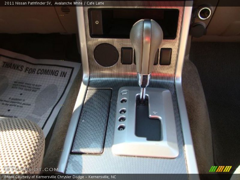 Avalanche White / Cafe Latte 2011 Nissan Pathfinder SV
