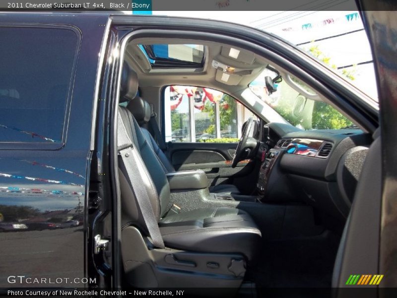 Black / Ebony 2011 Chevrolet Suburban LT 4x4