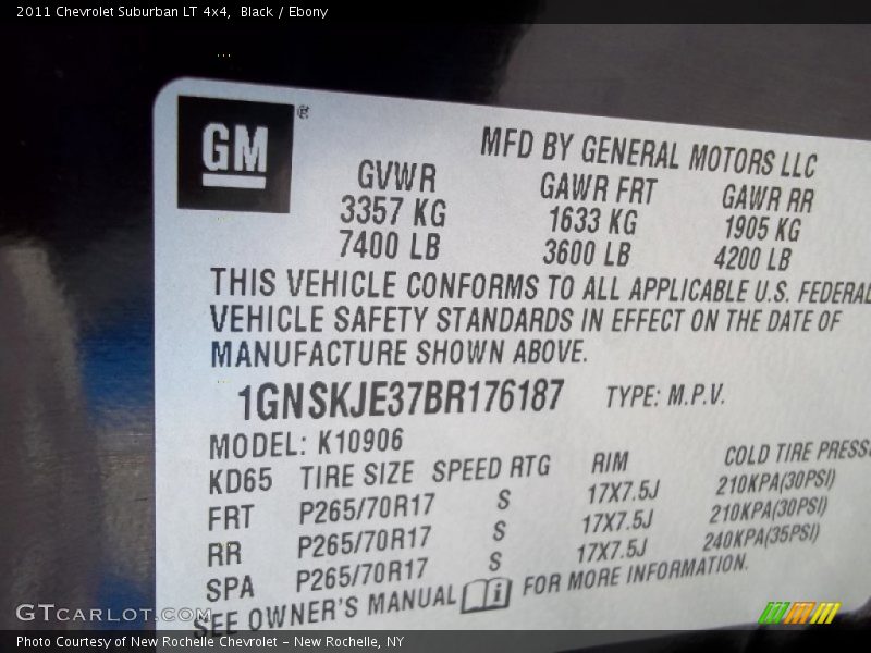 Black / Ebony 2011 Chevrolet Suburban LT 4x4