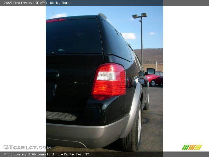 Black / Shale 2005 Ford Freestyle SE AWD