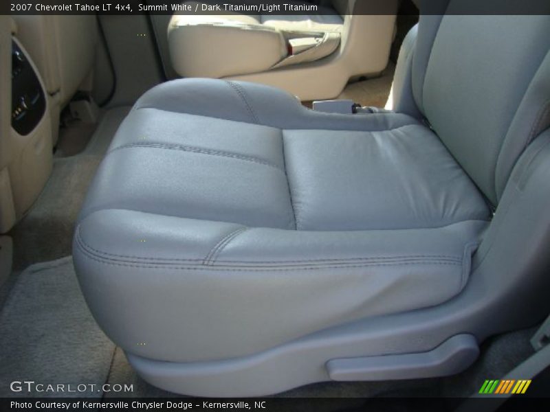 Summit White / Dark Titanium/Light Titanium 2007 Chevrolet Tahoe LT 4x4