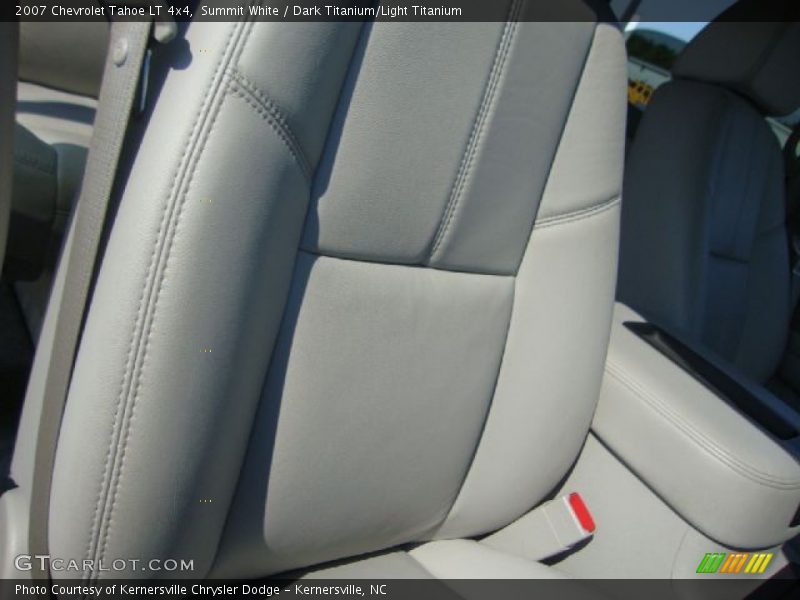 Summit White / Dark Titanium/Light Titanium 2007 Chevrolet Tahoe LT 4x4