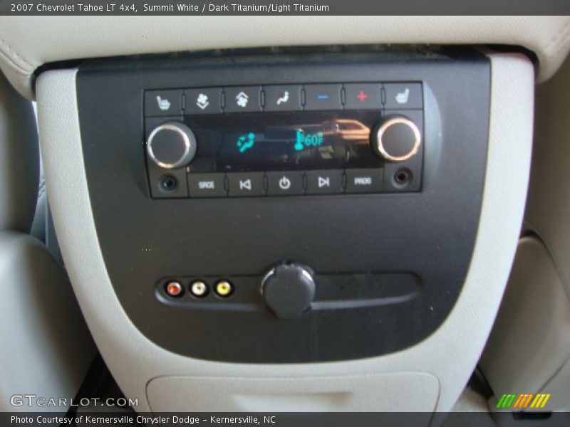 Summit White / Dark Titanium/Light Titanium 2007 Chevrolet Tahoe LT 4x4