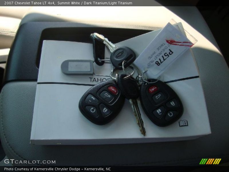 Keys of 2007 Tahoe LT 4x4