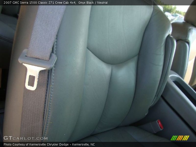 Onyx Black / Neutral 2007 GMC Sierra 1500 Classic Z71 Crew Cab 4x4