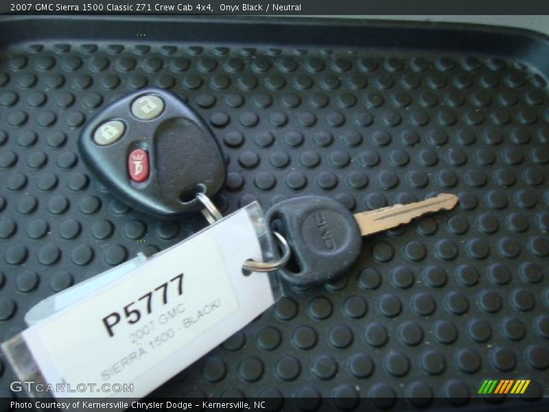 Onyx Black / Neutral 2007 GMC Sierra 1500 Classic Z71 Crew Cab 4x4