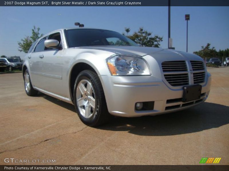 Bright Silver Metallic / Dark Slate Gray/Light Graystone 2007 Dodge Magnum SXT